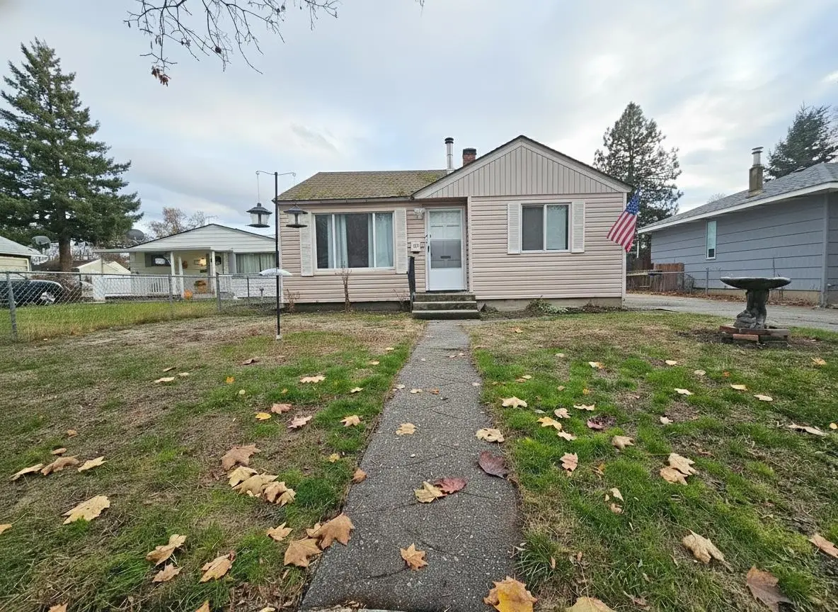 1024 E Queen Ave, Spokane, WA 99207 - Image #1