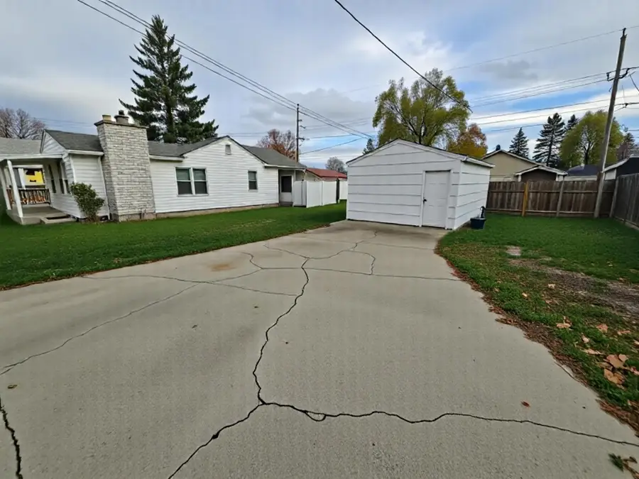 1024 E Queen Ave, Spokane, WA 99207 - Image #2