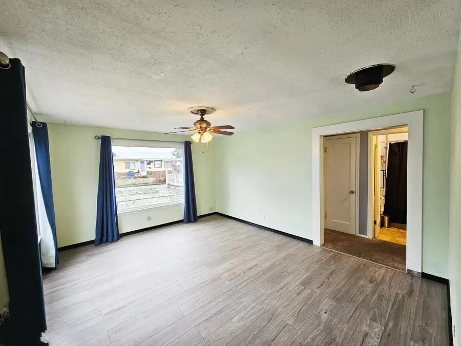 1024 E Queen Ave, Spokane, WA 99207 - Image #3