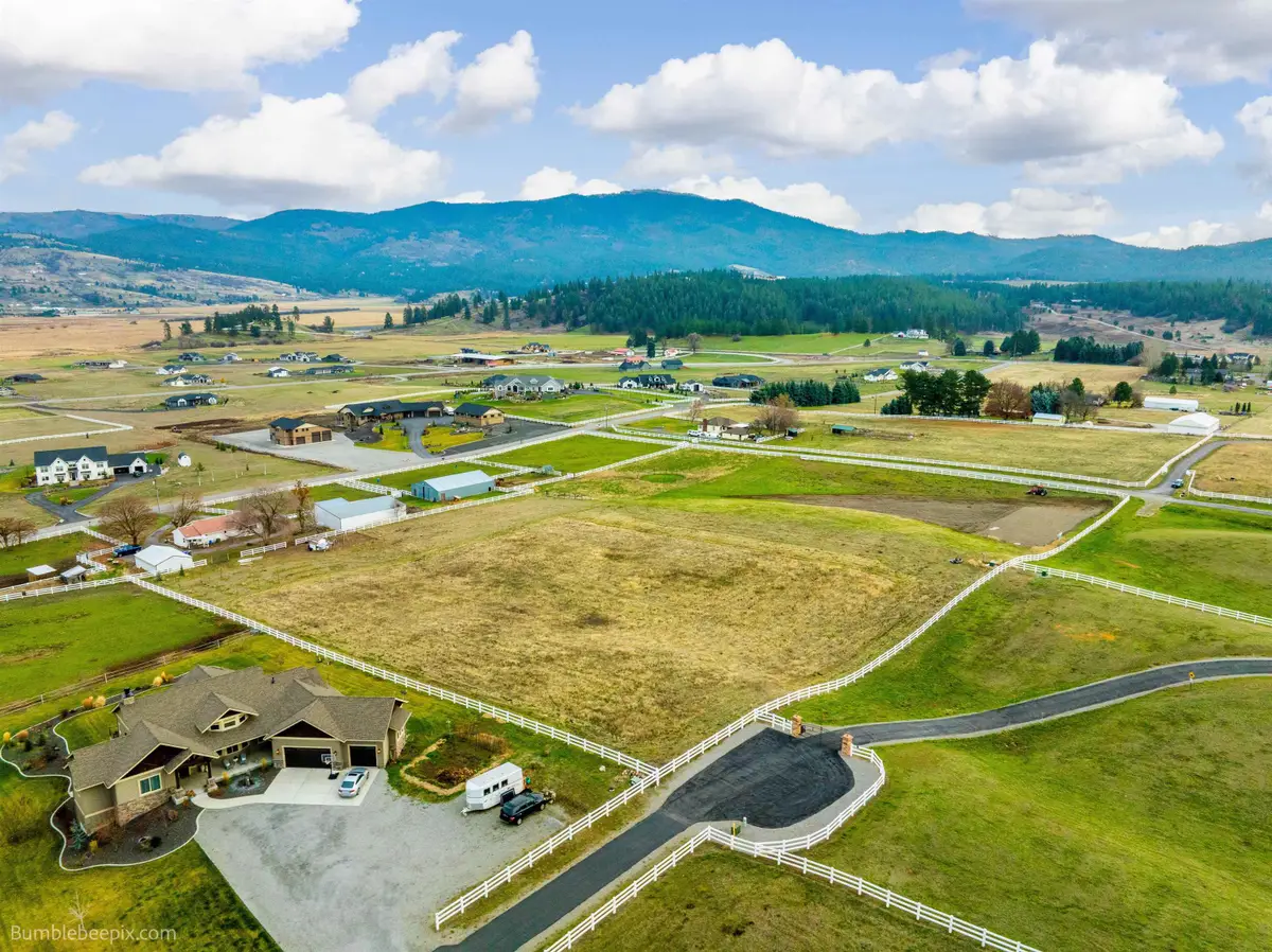 2602 S Rodeo Dr, Greenacres, WA 99016 - #1