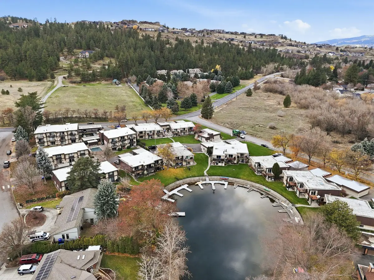 301 S Liberty Lake Rd #Unit 3, Liberty Lake, WA 99019 - Image #1