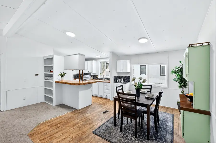 16220 S Sherman Rd, Cheney, WA 99004 - Image #3