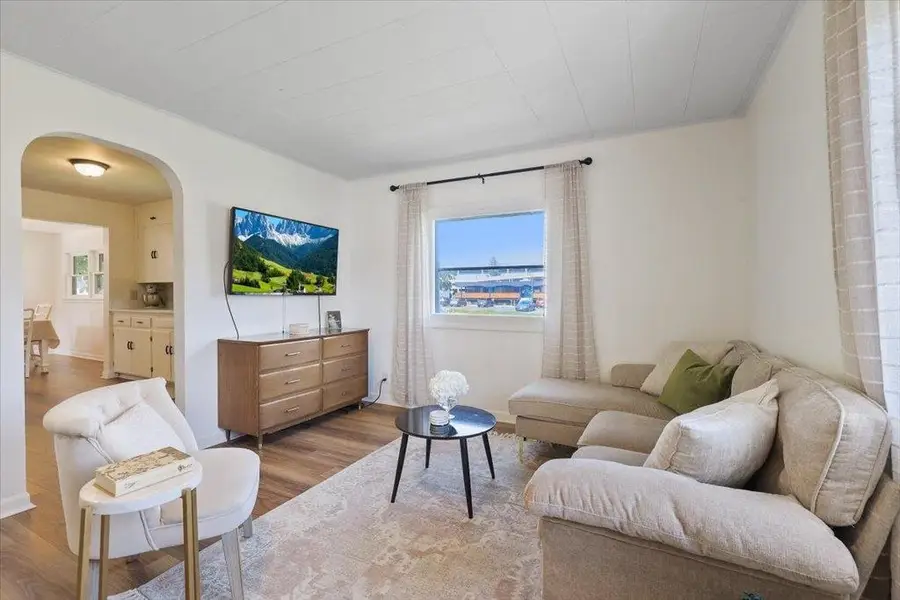 4521 N Lidgerwood St, Spokane, WA 99207 - Image #3