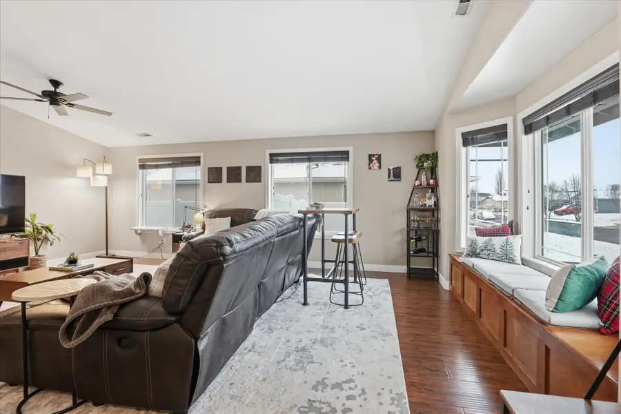 9610 W Asher Dr, Cheney, WA 99004 - Image #3