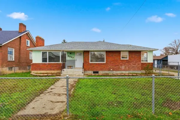 327 E Lacrosse Ave, Spokane, WA 99207