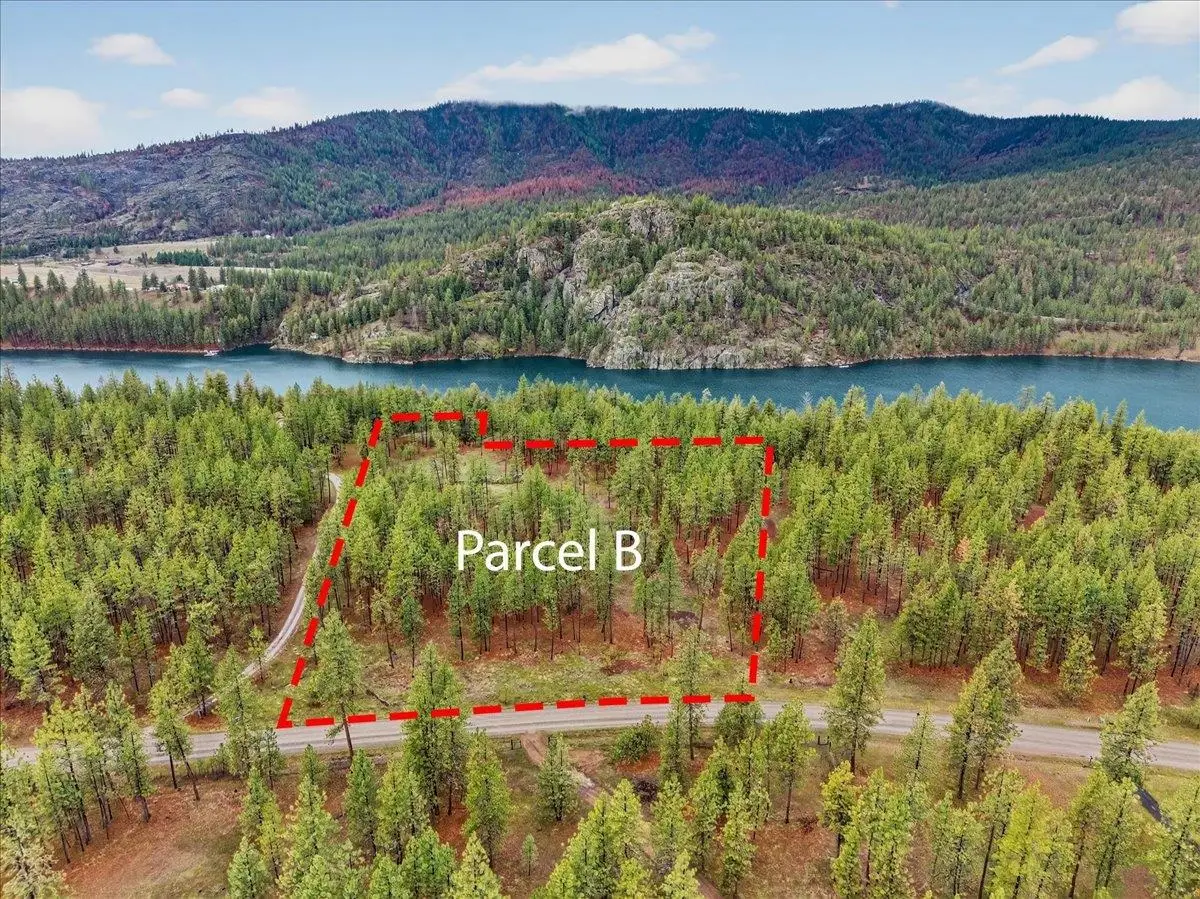 23500 N Mclellan Ln, Nine Mile Falls, WA 99026 - Image #1