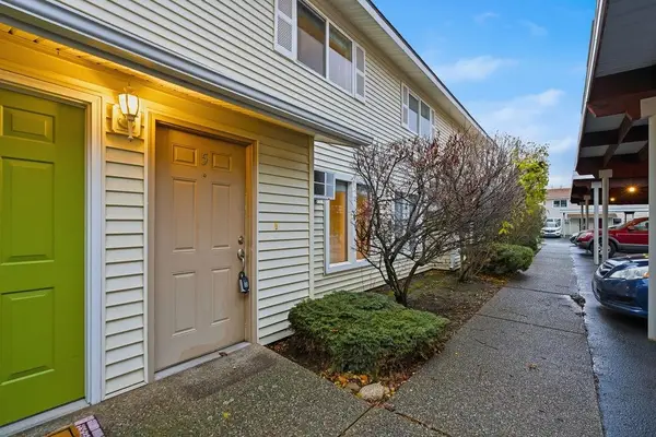 2111 N Houk Rd #5, Spokane Valley, WA 99216