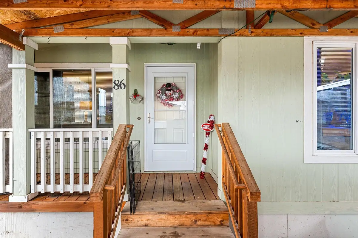 10510 W Richland Rd, Cheney, WA 99004 - Image #1