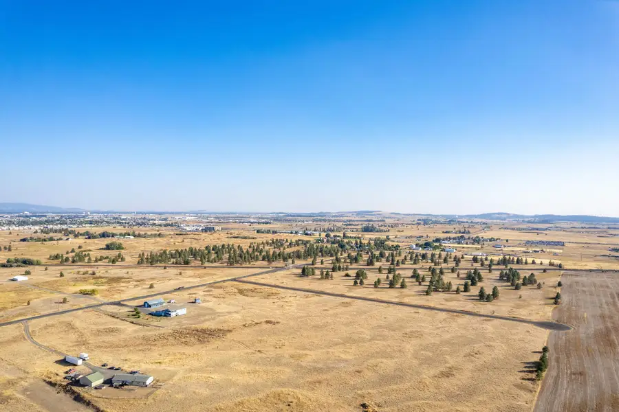 1117 S Dover Rd, Medical Lake, WA 99022 - Image #2