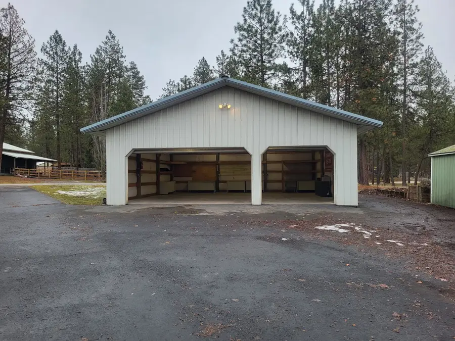 17213 N Meadowview Ct, Nine Mile Falls, WA 99026 - #3