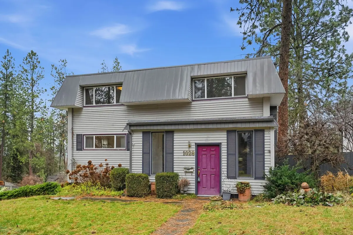 1028 W 17th Ave, Spokane, WA 99203 - Image #1