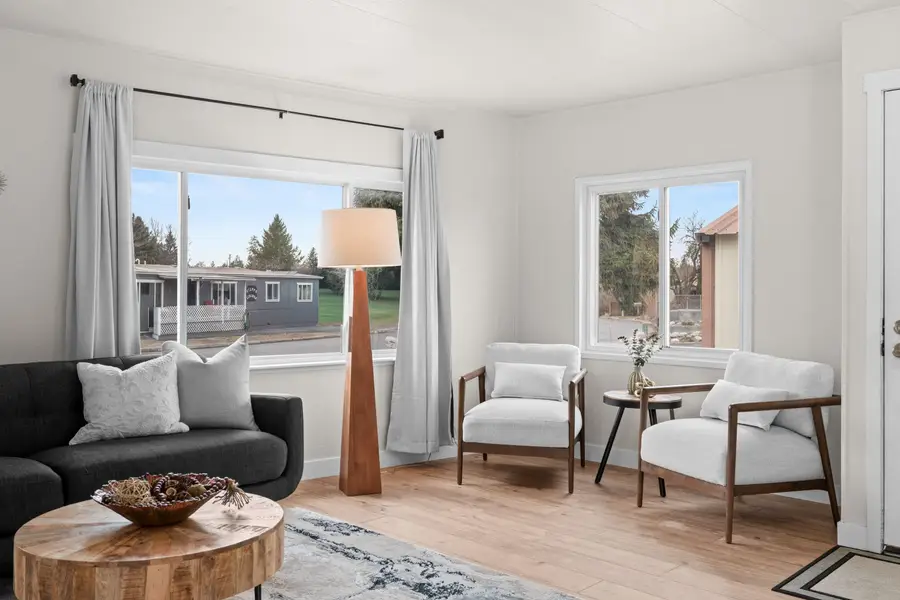 18917 E Jackson Dr, Spokane Valley, WA 99027 - Image #3