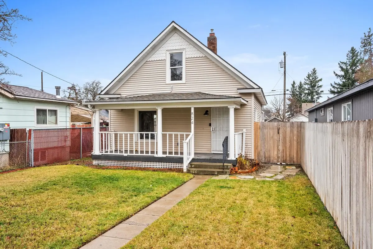 824 E Crown Ave, Spokane, WA 99207 - Image #1