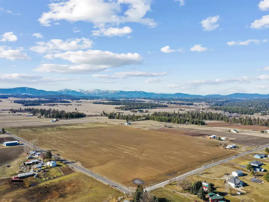 3900 W Wild Rose Rd, Deer Park, WA 99006 - #3