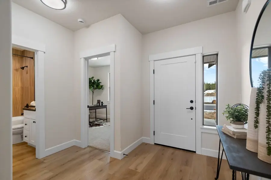 13310 N Starling Ln, Spokane, WA 99208 - Image #2