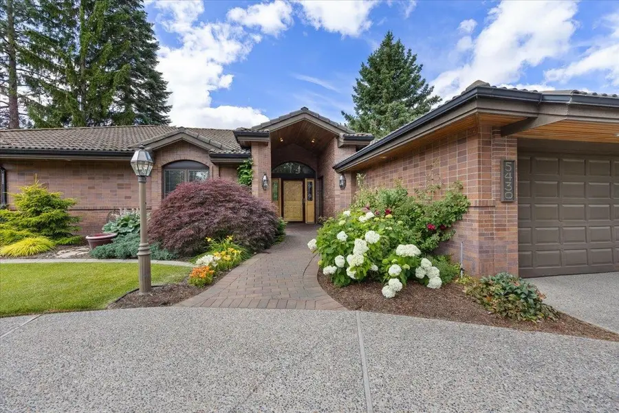 5430 S Quail Ridge Cir, Spokane, WA 99223 - Image #2