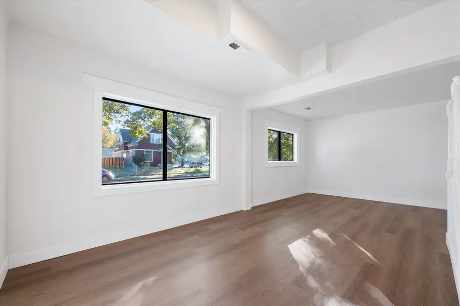 824 W Fairview Ave, Spokane, WA 99205 - Image #2