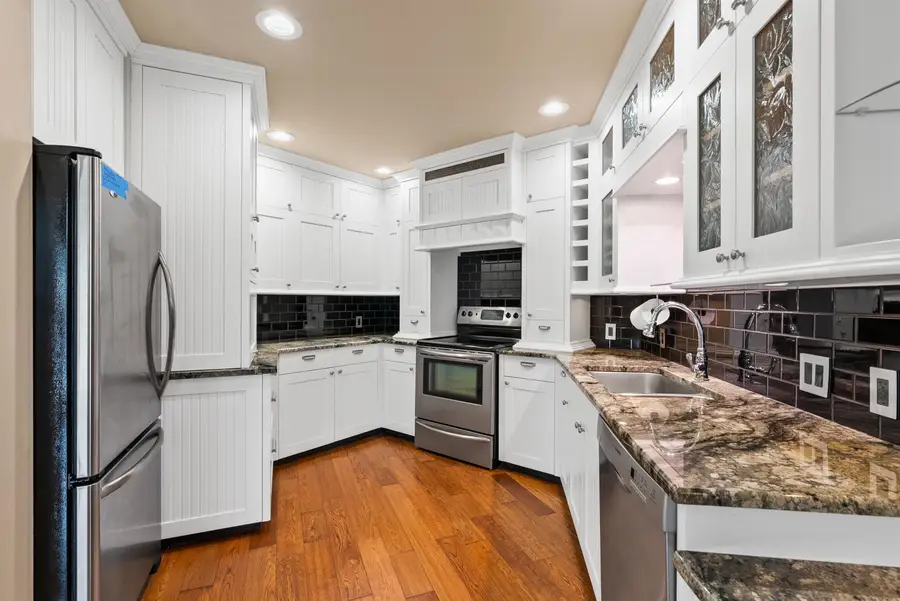 9020 N Country Homes Blvd #Apt 6, Spokane, WA 99218 - Image #3