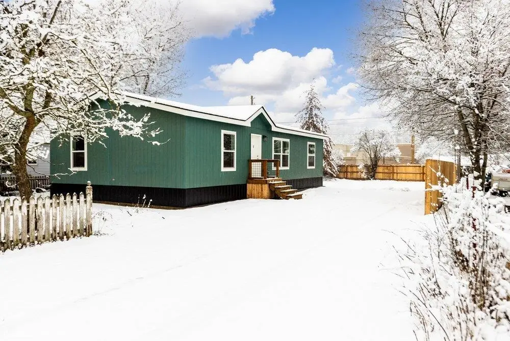 718 W 1st St, Newport, WA 99156 - Image #1