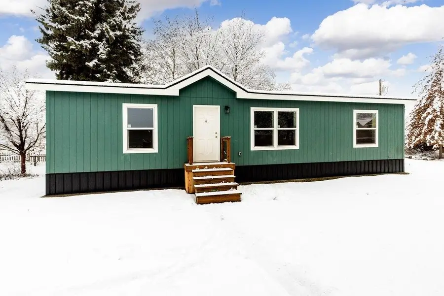 718 W 1st St, Newport, WA 99156 - Image #2