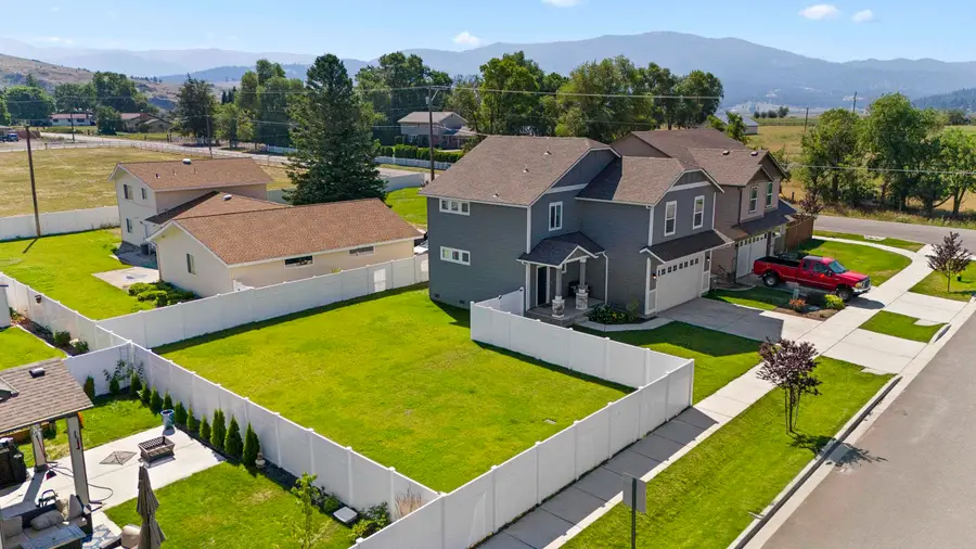 723 S Grady Rd, Spokane Valley, WA 99016 - Image #2