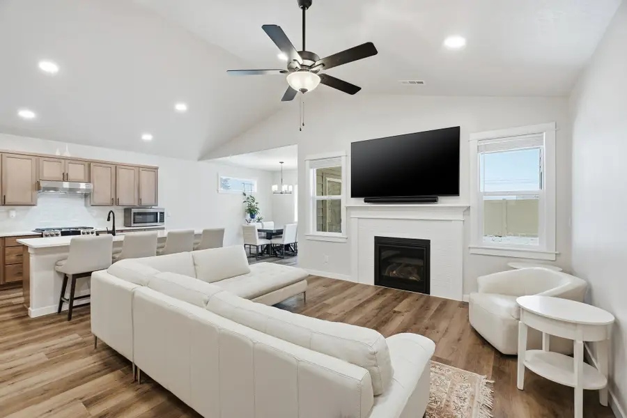 2058 W Walker Ave, Spokane, WA 99208 - Image #3