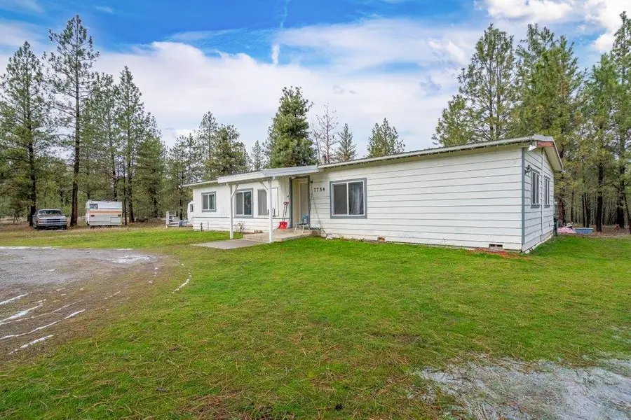 7754 Samuel Street Way, Ford, WA 99013 - Image #2