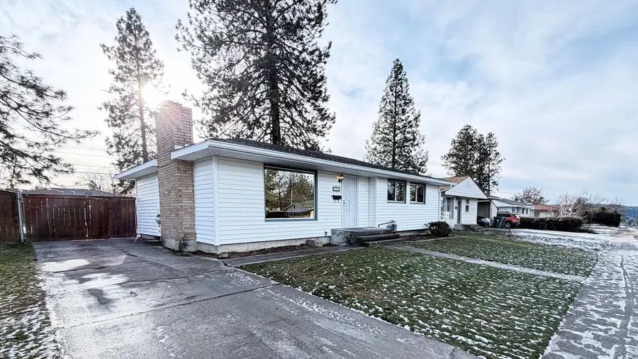 3703 W Francis Ave, Spokane, WA 99208 - Image #3