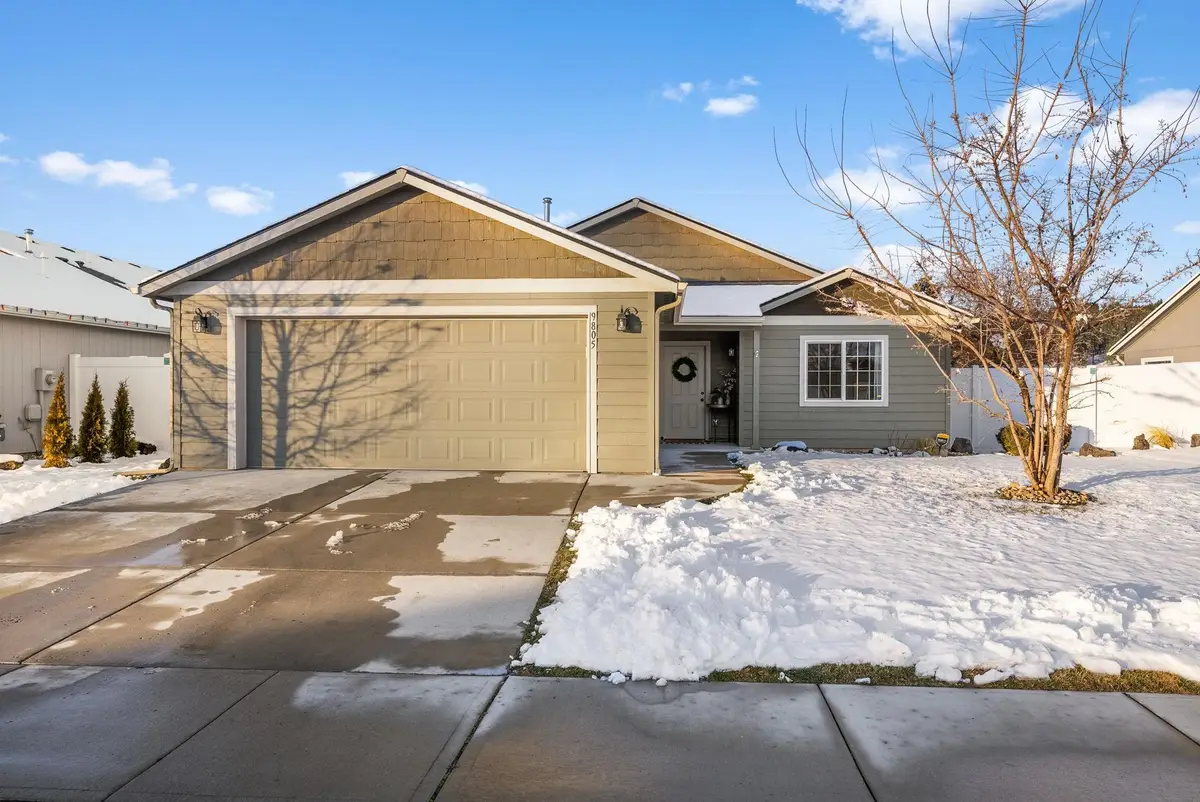 9805 E Hoffman Ct, Spokane Valley, WA 99206 - Image #1