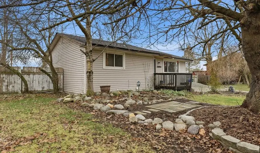 26914 E Sanson Ave, Newman Lake, WA 99025-9508 - Image #2