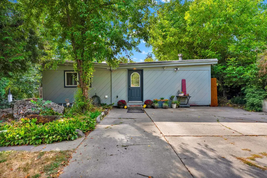 7501 N Orchard Prairie Rd, Spokane, WA 99217 - Image #2