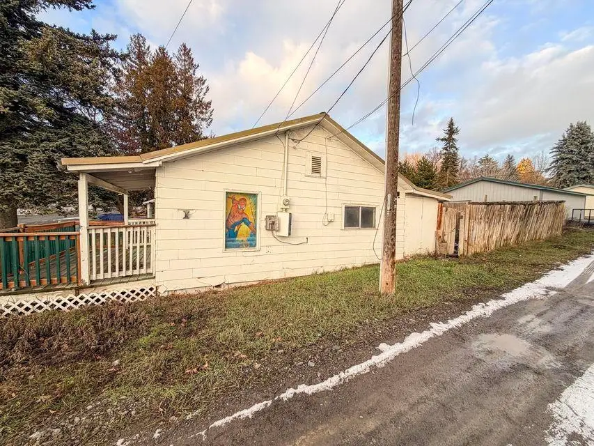 350 N Walnut St, Colville, WA 99114 - Image #2