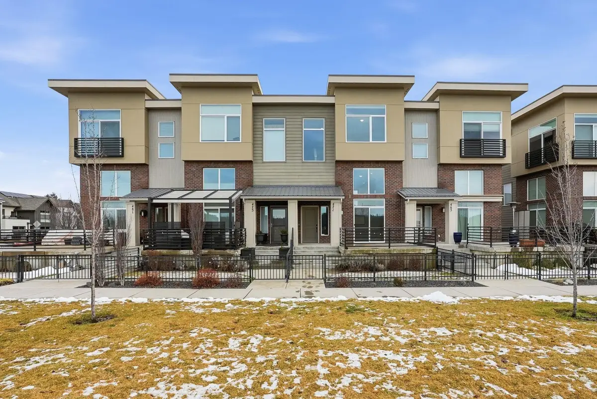 471 N Cochran Pl, Spokane, WA 99201 - Image #1