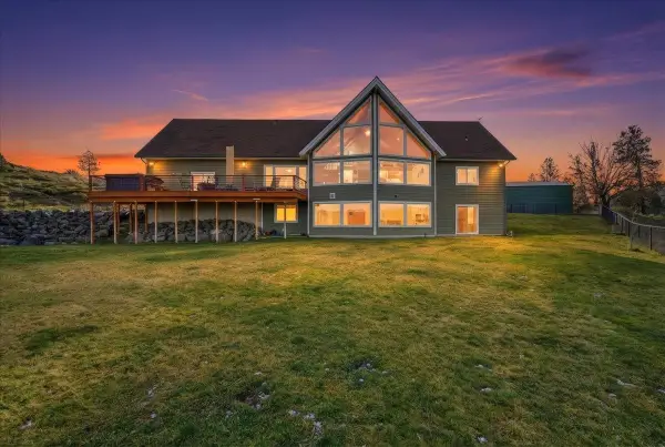 Address Withheld By Seller, Davenport, WA 99122