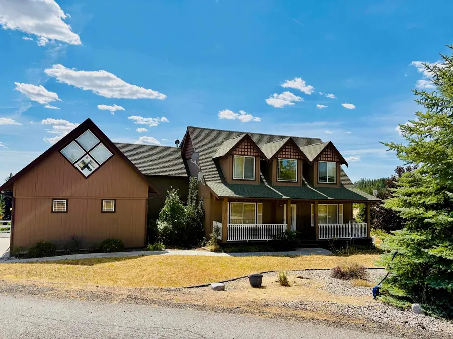 7707 S Chestnut Ln, Mica, WA 99023 - Image #2