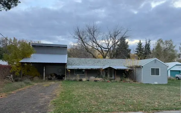 98 Main St, Pomeroy, WA 99347