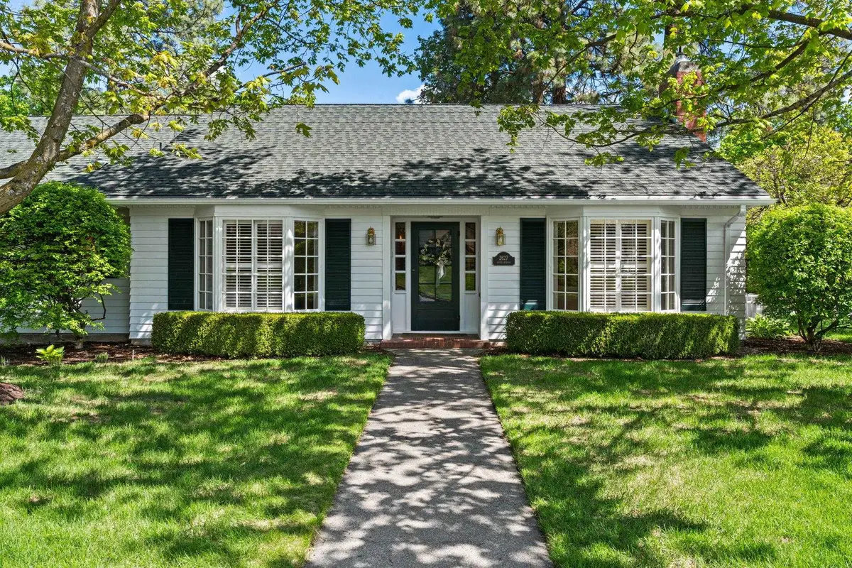 2627 S Denver St, Spokane, WA 99203 - Image #1