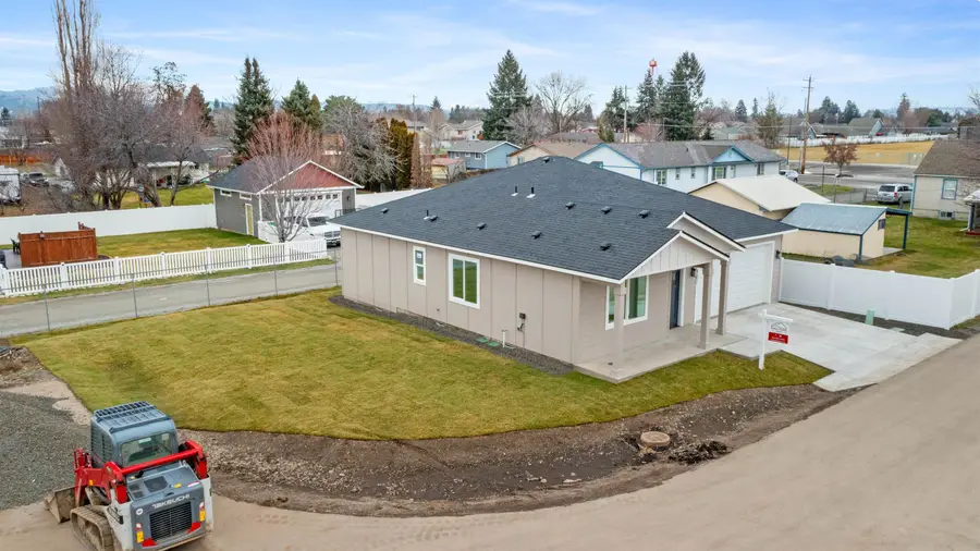 17807 E 3rd Ln, Spokane Valley, WA 99016 - Image #3