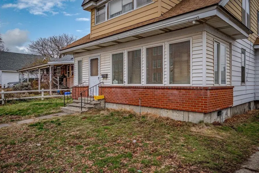 1643 E Wellesley Ave, Spokane, WA 99207 - Image #3