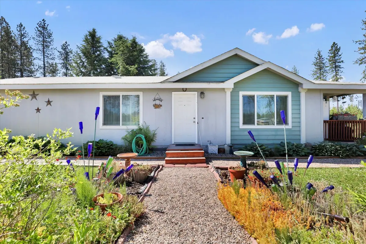 127 W Montgomery Rd, Deer Park, WA 99006 - Image #1