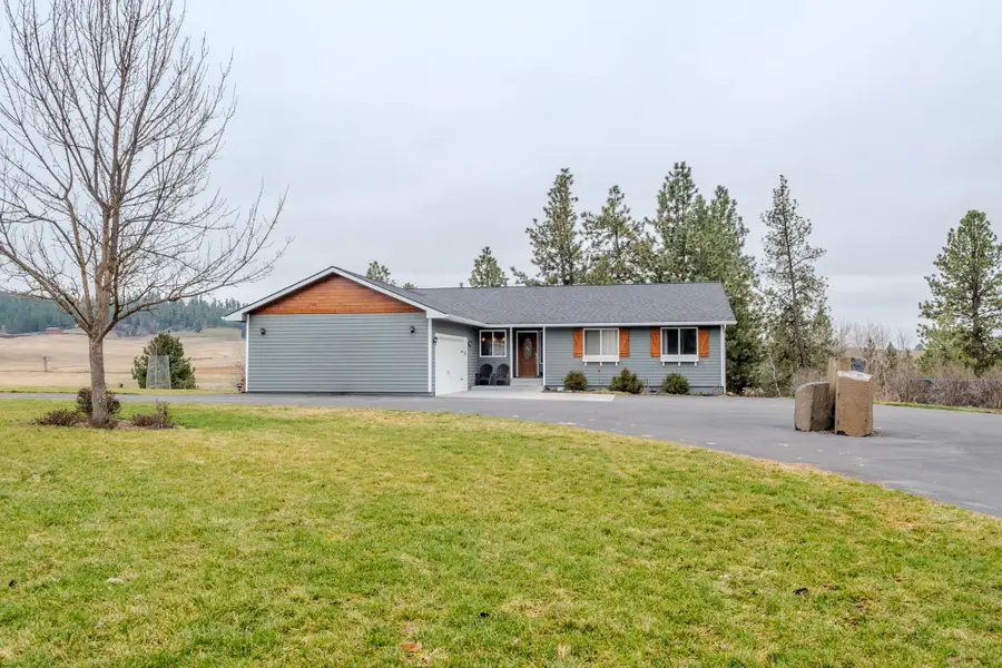 14420 E Meadows Rd, Mica, WA 99023 - Image #3