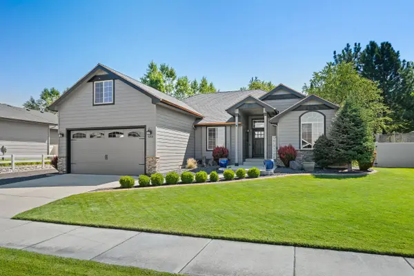 9208 N Seminole St, Spokane, WA 99208-6087