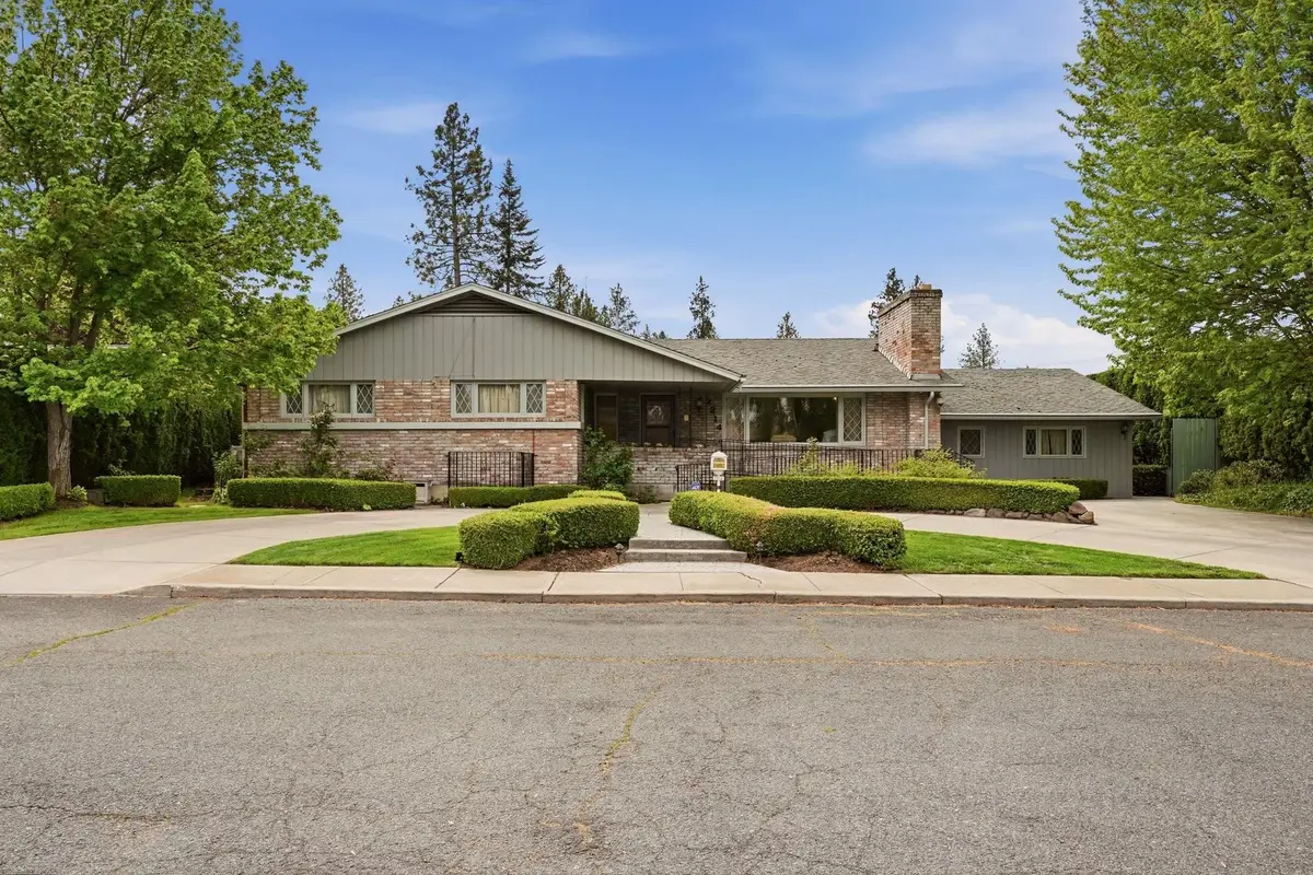 2214 E 36th Ave, Spokane, WA 99203 - #1