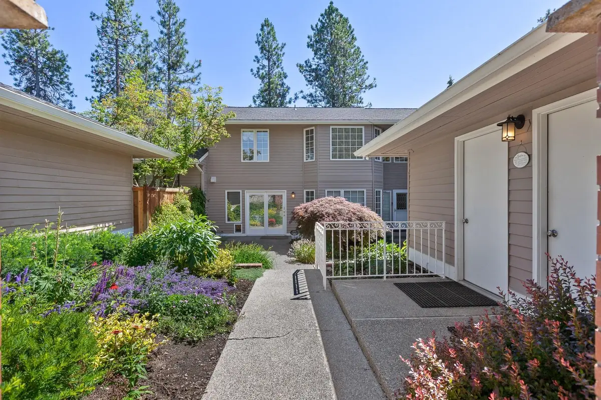 731 E Inverness Ln, Spokane, WA 99223 - #1