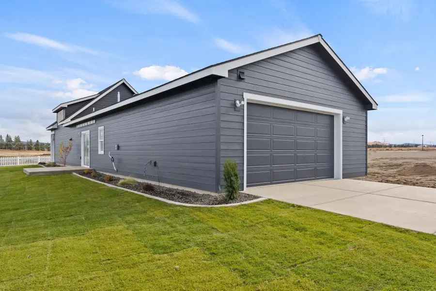 12169 N Dupont Dr, Spokane, WA 99218 - Image #2