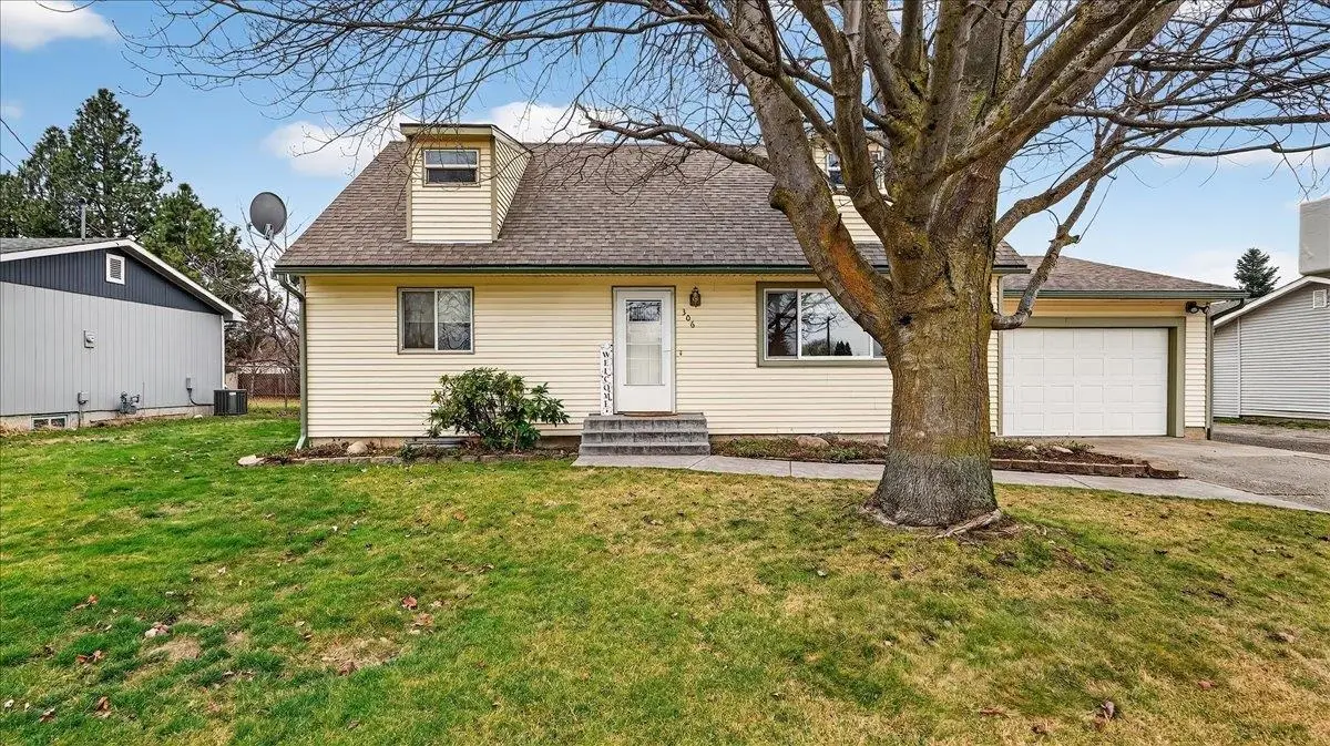 306 S Flora Rd, Greenacres, WA 99016 - Image #1