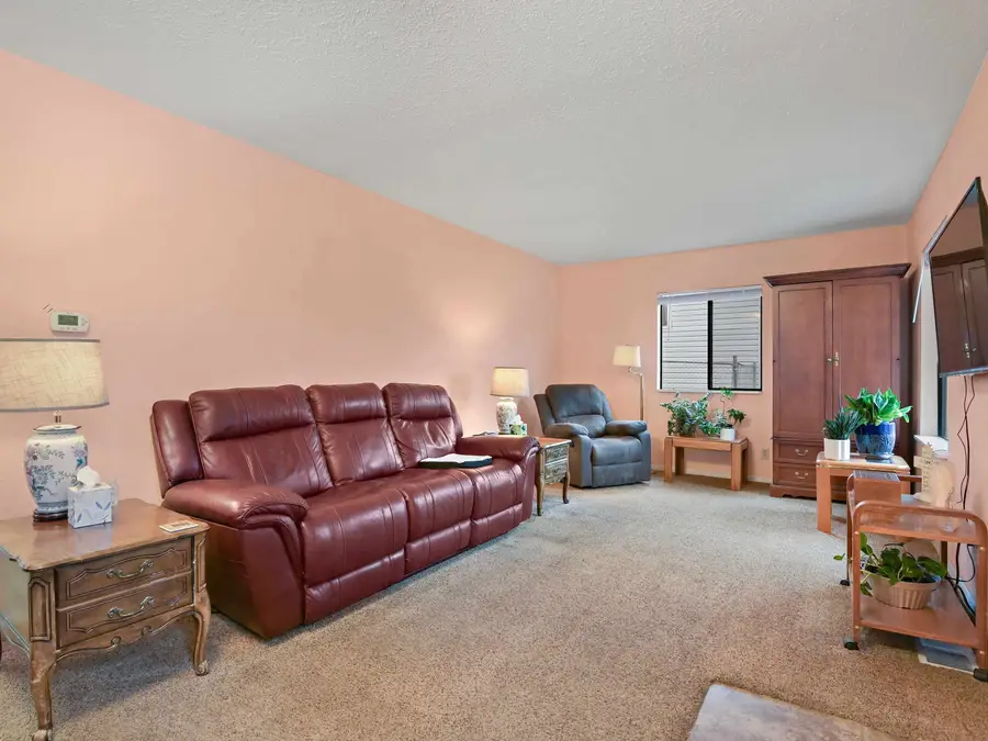 4723 N Lincoln St, Spokane, WA 99205 - Image #3