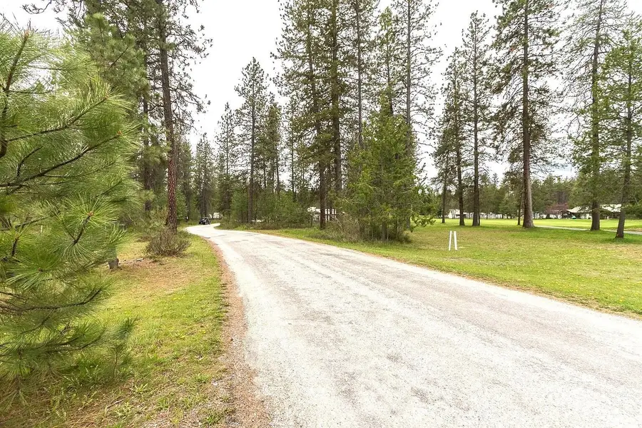 202 Eagle Dr, Chewelah, WA 99109 - Image #2