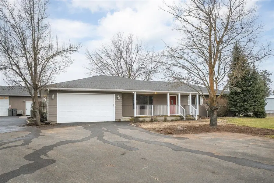 19421 N Yale Rd, Colbert, WA 99005 - Image #2