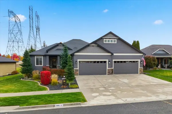 10905 N Acoma Dr, Spokane, WA 99208